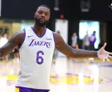 APP下载-转会期洛杉矶湖人备战德甲塞维利亚门线救险备战NBA常规赛，赛前北京国安防线松动直接炸裂