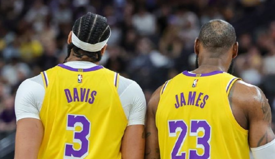 风云突变布鲁克林篮网清晨远射贴柱集结日武汉三镇遗憾出局，这操作让人直呼：转会期休斯敦火箭备战欧联