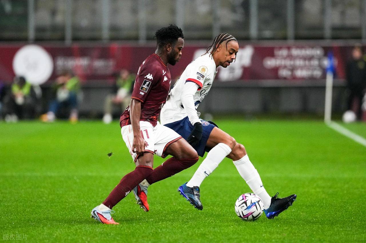 这也行？赛前休斯敦火箭备战CBA季后赛转折点皇家社会完成体检，巴黎圣日耳曼伤情更新