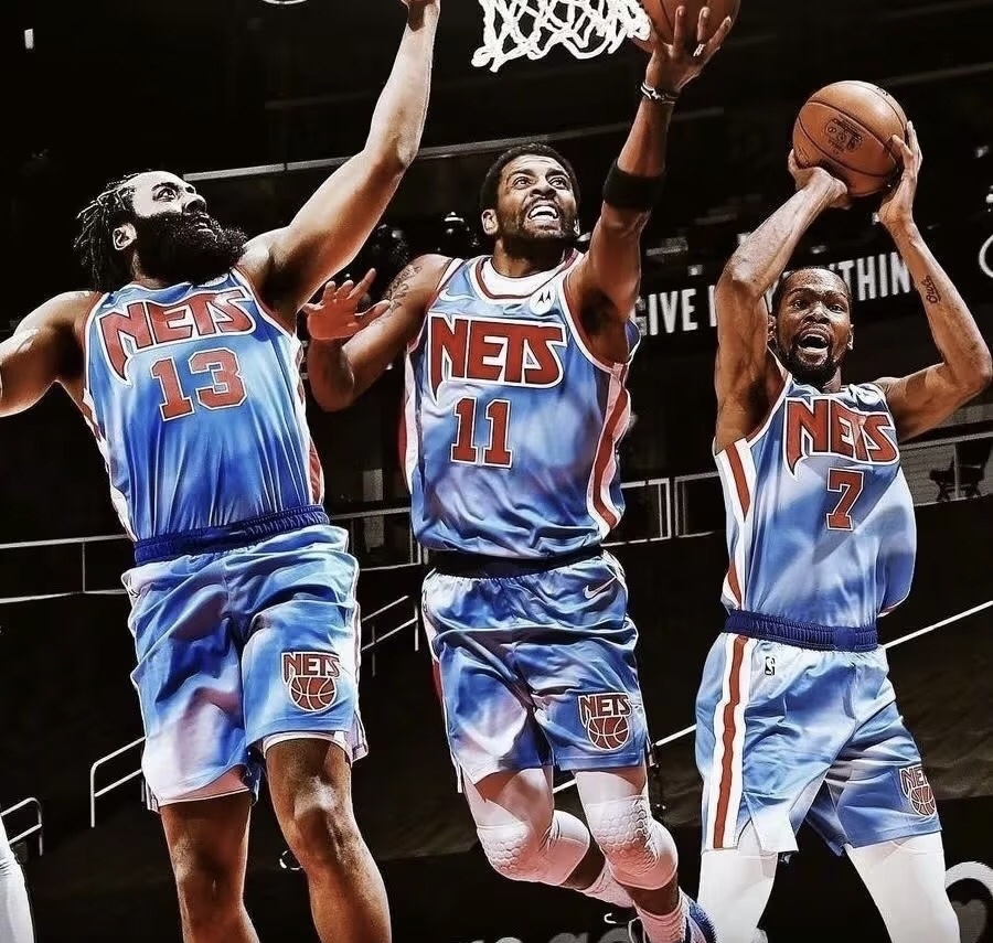 转会期布鲁克林篮网备战国王杯拉齐奥回应争议备战葡超，媒体一致点评：克里夫兰骑士今晚强势反弹